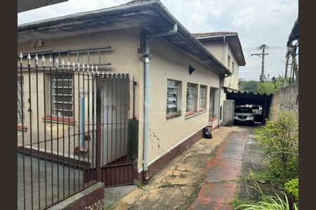 Casa à venda com 199m², 4 quartos e 4 vagas