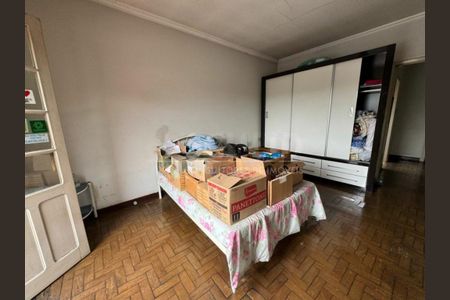 Casa à venda com 4 quartos, 199m² em Vila Emir, São Paulo