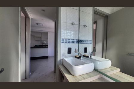 Apartamento para alugar com 54m², 2 quartos e 1 vaga Apartamento para alugar com 54m², 2 quartos e 1 vagaBanheiro