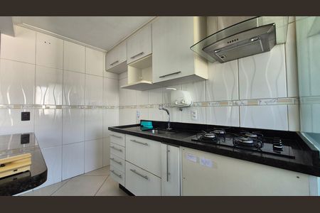 Apartamento para alugar com 54m², 2 quartos e 1 vaga Apartamento para alugar com 54m², 2 quartos e 1 vagaCozinha