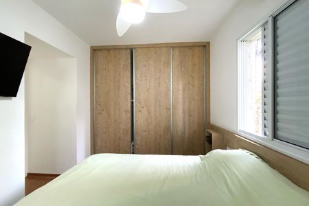 Apartamento à venda com 100m², 3 quartos e 2 vagas Apartamento à venda com 100m², 3 quartos e 2 vagasSuite