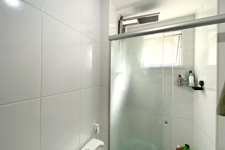 Apartamento à venda com 100m², 3 quartos e 2 vagas Apartamento à venda com 100m², 3 quartos e 2 vagasBanheiro