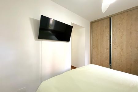 Apartamento à venda com 100m², 3 quartos e 2 vagas Apartamento à venda com 100m², 3 quartos e 2 vagasSuite