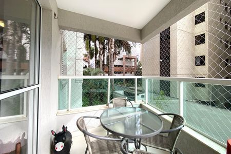 Apartamento à venda com 100m², 3 quartos e 2 vagas Apartamento à venda com 100m², 3 quartos e 2 vagasVaranda da Sala