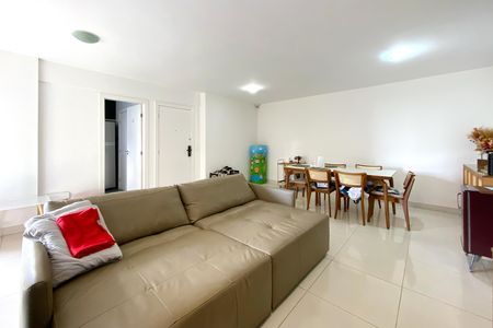 Sala de apartamento à venda com 3 quartos, 100m² em Sion, Belo Horizonte