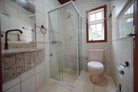 Casa para alugar com 180m², 3 quartos e 4 vagasBanheiro da Suíte