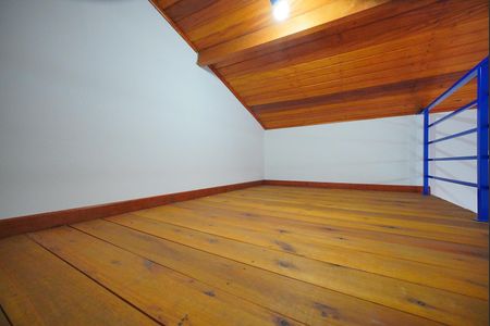 Casa para alugar com 180m², 3 quartos e 4 vagasMezanino Quarto 3