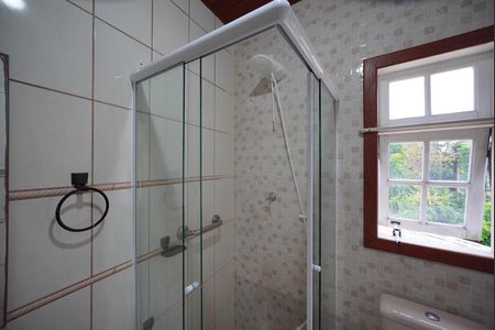 Casa para alugar com 180m², 3 quartos e 4 vagasBanheiro da Suíte