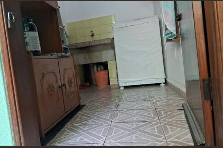 Casa à venda com 3 quartos, 136m² em Vila Inglesa, São Paulo