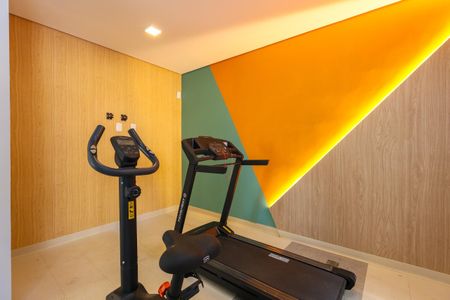 Apartamento para alugar com 44m², 2 quartos e sem vaga Apartamento para alugar com 44m², 2 quartos e sem vagaAcademia