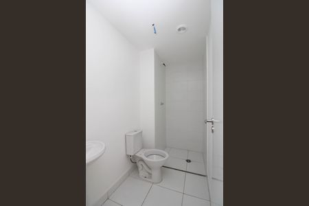 Apartamento para alugar com 44m², 2 quartos e sem vaga Apartamento para alugar com 44m², 2 quartos e sem vagaBanheiro