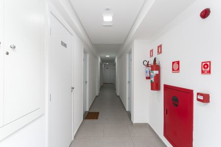 Apartamento à venda com 100m², 3 quartos e 2 vagas Apartamento à venda com 100m², 3 quartos e 2 vagasCorredor / Entrada