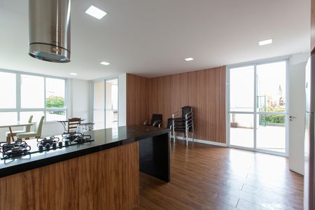 Apartamento à venda com 100m², 3 quartos e 2 vagas Apartamento à venda com 100m², 3 quartos e 2 vagasSalão de Festas