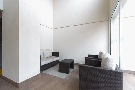 Apartamento à venda com 100m², 3 quartos e 2 vagas Apartamento à venda com 100m², 3 quartos e 2 vagasHall Social