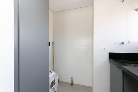 Apartamento à venda com 100m², 3 quartos e 2 vagas Apartamento à venda com 100m², 3 quartos e 2 vagasÁrea de Serviço
