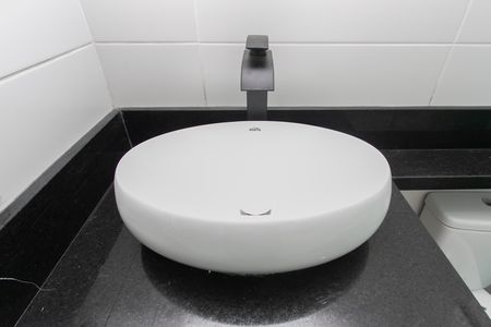 Apartamento à venda com 100m², 3 quartos e 2 vagas Apartamento à venda com 100m², 3 quartos e 2 vagasBanheiro Social