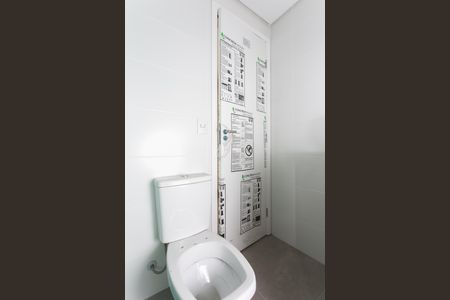 Apartamento à venda com 100m², 3 quartos e 2 vagas Apartamento à venda com 100m², 3 quartos e 2 vagasBanheiro da Suíte