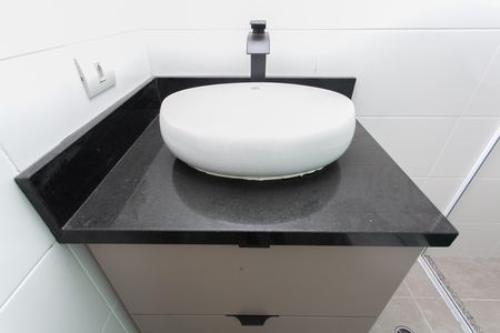 Apartamento à venda com 100m², 3 quartos e 2 vagas Apartamento à venda com 100m², 3 quartos e 2 vagasBanheiro da Suíte