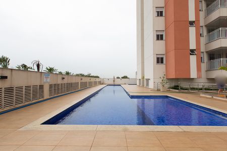 Apartamento à venda com 100m², 3 quartos e 2 vagas Apartamento à venda com 100m², 3 quartos e 2 vagasÁrea comum - Piscina
