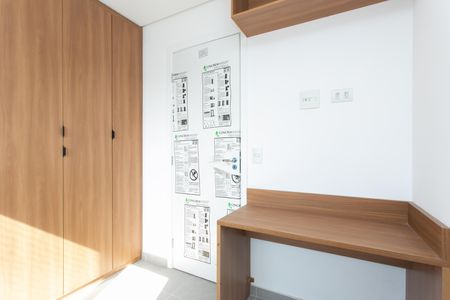 Apartamento à venda com 100m², 3 quartos e 2 vagas Apartamento à venda com 100m², 3 quartos e 2 vagasQuarto 1