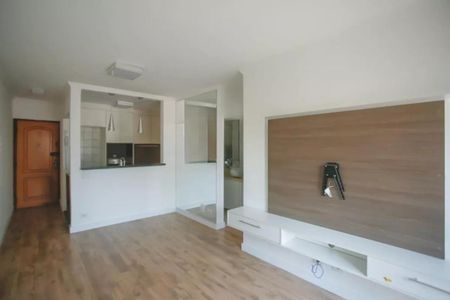 Apartamento para alugar com 64m², 2 quartos e 1 vaga Apartamento para alugar com 64m², 2 quartos e 1 vagaFoto 01