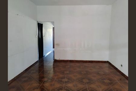 Casa à venda com 3 quartos, 275m² em Vila Romano, São Paulo