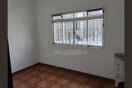 Casa à venda com 3 quartos, 275m² em Vila Romano, São Paulo