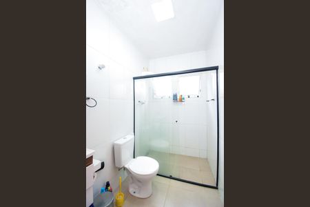 Casa para alugar com 140m², 3 quartos e 2 vagasBanheiro Social
