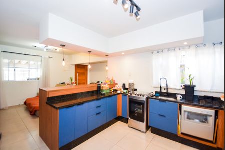 Casa para alugar com 140m², 3 quartos e 2 vagasCozinha