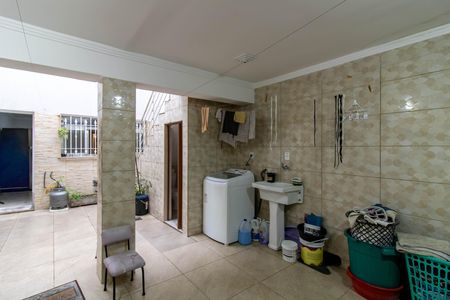 Casa à venda com 145m², 3 quartos e 1 vaga Casa à venda com 145m², 3 quartos e 1 vagaQuintal