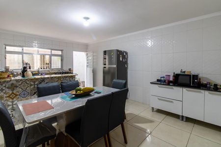 Casa à venda com 145m², 3 quartos e 1 vaga Casa à venda com 145m², 3 quartos e 1 vagaCozinha