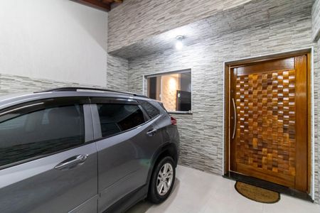 Casa à venda com 145m², 3 quartos e 1 vaga Casa à venda com 145m², 3 quartos e 1 vagaGaragem