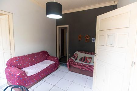 Sala de casa à venda com 4 quartos, 160m² em Fonseca, Niterói