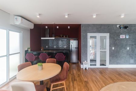 Apartamento para alugar com 53m², 2 quartos e 1 vaga Apartamento para alugar com 53m², 2 quartos e 1 vagaÁrea comum - Salão de festas