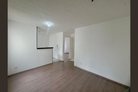 Sala de apartamento para alugar com 2 quartos, 43m² em Jardim Ansalca, Guarulhos