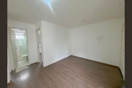 Sala de apartamento para alugar com 2 quartos, 43m² em Jardim Ansalca, Guarulhos