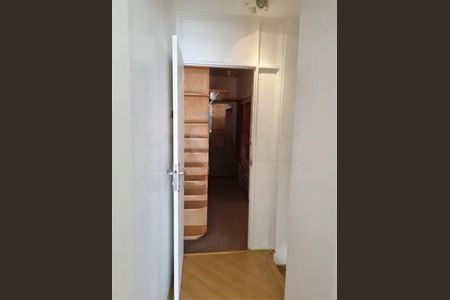 Apartamento à venda com 55m², 1 quarto e 1 vaga