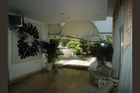 Apartamento à venda com 55m², 1 quarto e 1 vaga