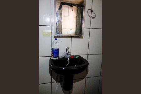 Casa para alugar com 40m², 2 quartos e sem vaga Casa para alugar com 40m², 2 quartos e sem vagaBanheiro
