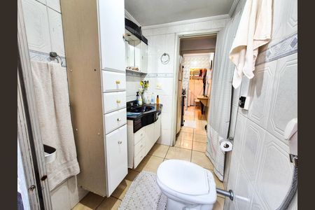 Apartamento à venda com 48m², 2 quartos e 1 vaga Apartamento à venda com 48m², 2 quartos e 1 vagaBanheiro