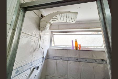 Apartamento à venda com 48m², 2 quartos e 1 vaga Apartamento à venda com 48m², 2 quartos e 1 vagaBanheiro