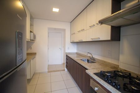Apartamento para alugar com 86m², 3 quartos e 2 vagas Apartamento para alugar com 86m², 3 quartos e 2 vagasCozinha