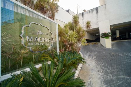 Apartamento para alugar com 86m², 3 quartos e 2 vagas Apartamento para alugar com 86m², 3 quartos e 2 vagasFachada