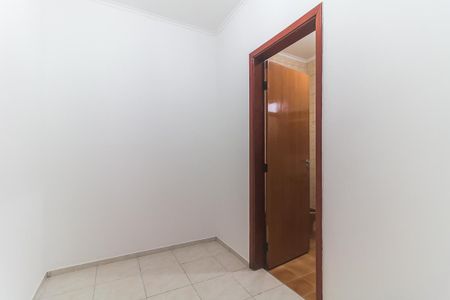 Casa para alugar com 167m², 4 quartos e 2 vagas Casa para alugar com 167m², 4 quartos e 2 vagasQuarto 1 - Suíte