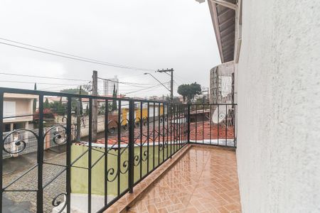 Casa para alugar com 167m², 4 quartos e 2 vagas Casa para alugar com 167m², 4 quartos e 2 vagasVaranda do Quarto 3