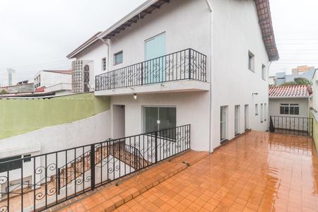 Casa para alugar com 167m², 4 quartos e 2 vagas Casa para alugar com 167m², 4 quartos e 2 vagasÁrea comum