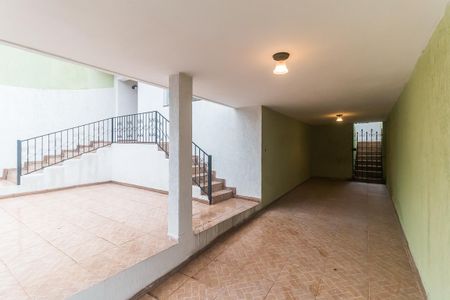 Casa para alugar com 167m², 4 quartos e 2 vagas Casa para alugar com 167m², 4 quartos e 2 vagasGaragem