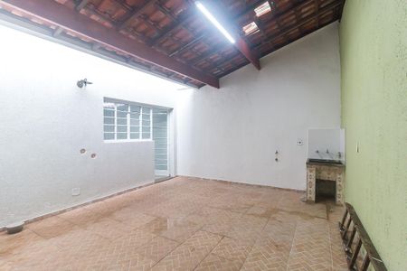 Casa para alugar com 167m², 4 quartos e 2 vagas Casa para alugar com 167m², 4 quartos e 2 vagasÁrea de Serviço