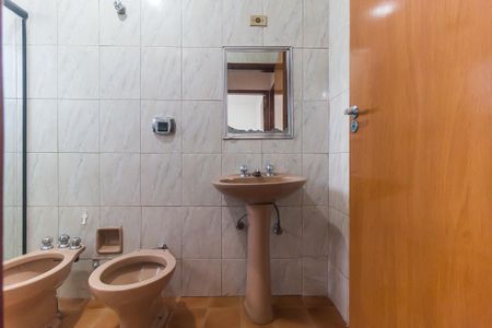 Casa para alugar com 167m², 4 quartos e 2 vagas Casa para alugar com 167m², 4 quartos e 2 vagasBanheiro