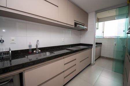 Casa para alugar com 306m², 2 quartos e 2 vagas